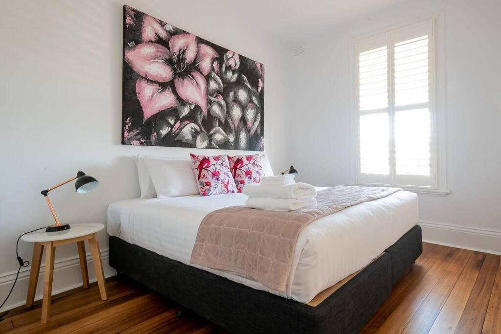 Historic Beauty In The Cbd! Parking And Wifi Apartment Launceston Exterior photo
